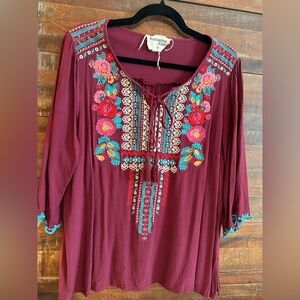 Savanna Jane Women's Embroidered Top